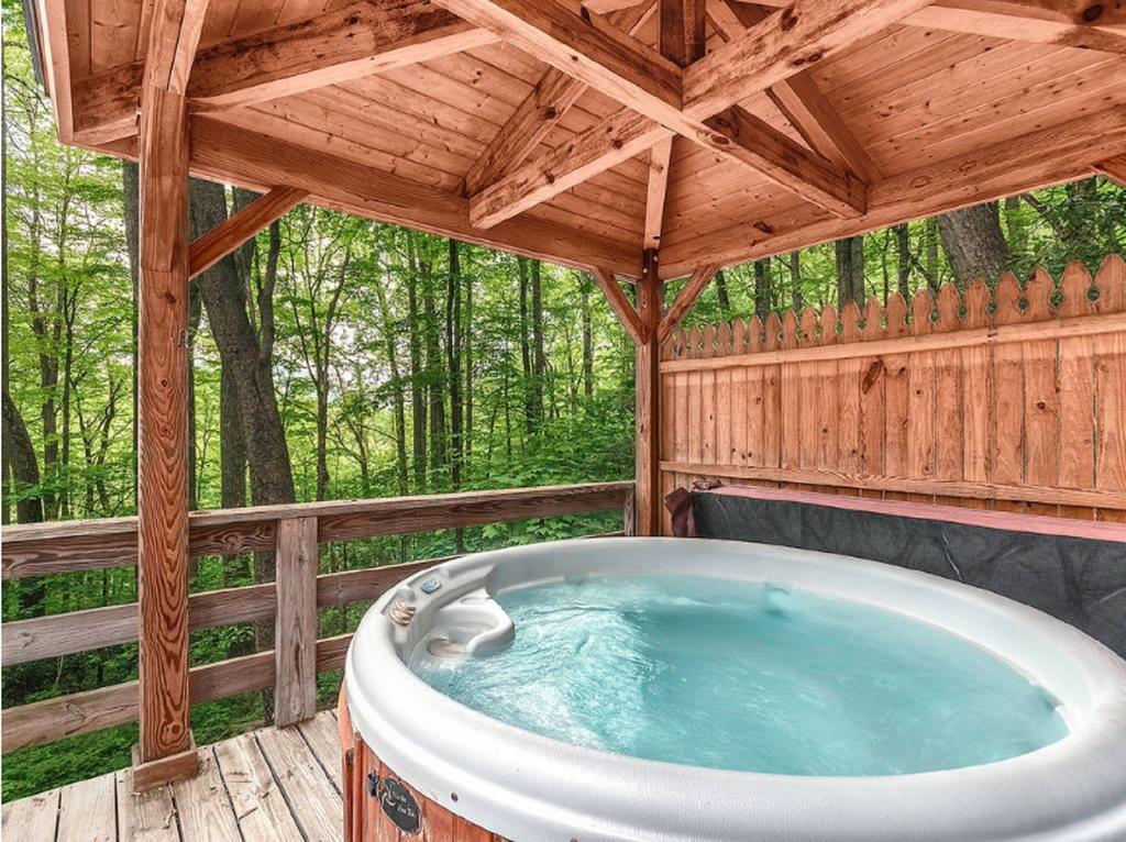 Smoky Mountain Treehouse Villa Маги Вали Екстериор снимка